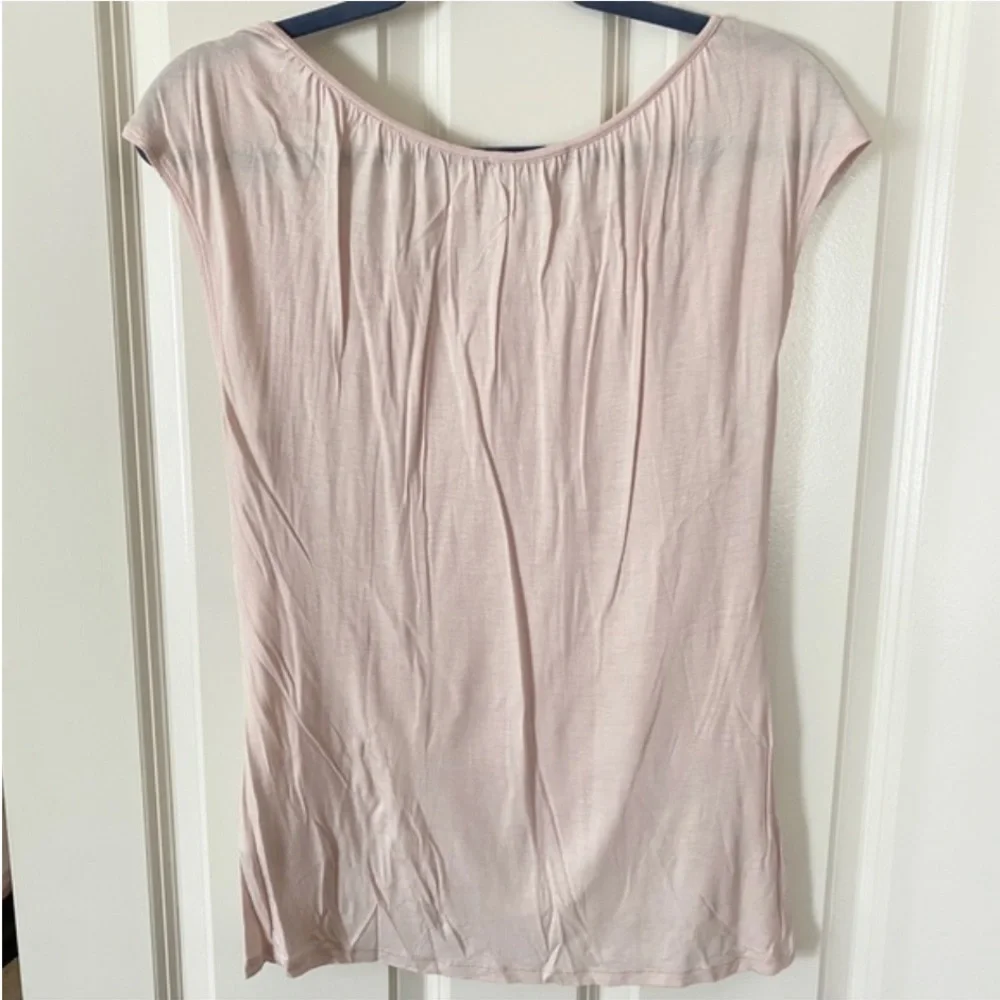 H&M Flowy Top - Picture 3 of 4